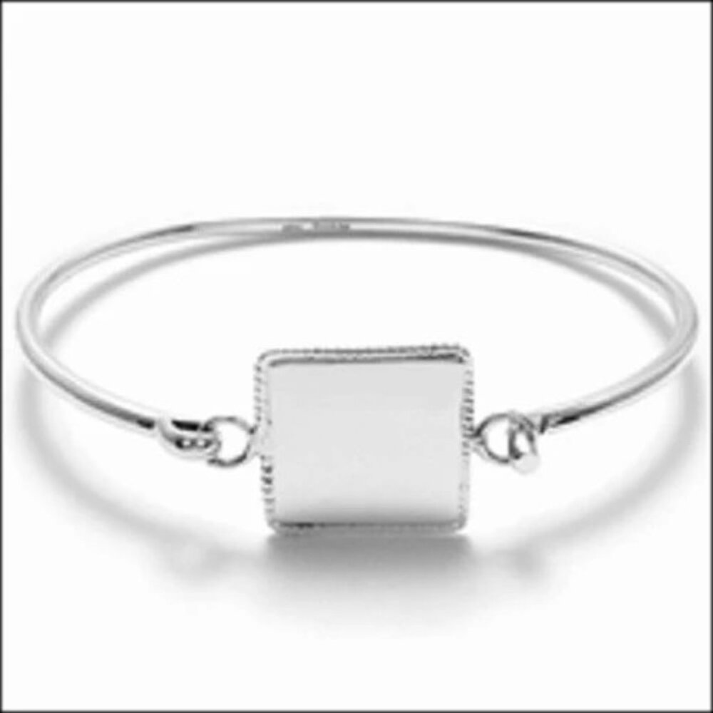 CLASSIC STERLING SILVER 7" BANGLE BRACELET SQUARE BEADED EDGE ENGRAVABLE PLATE.